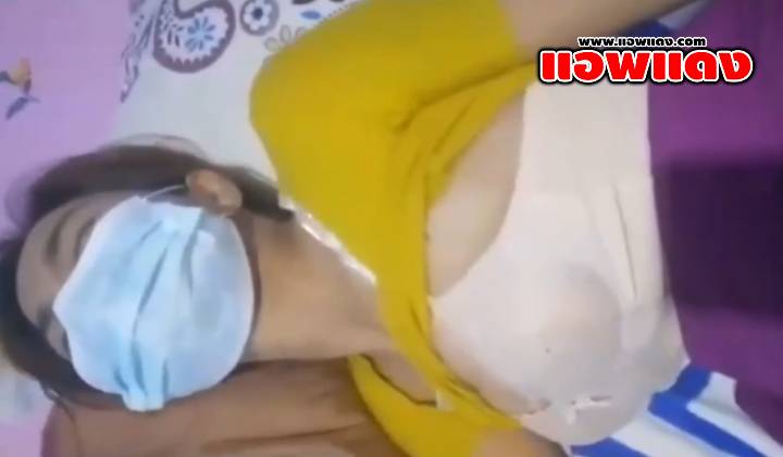 คลิปหลุดสาวรับงานไซด์ไลน์ นัดลูกค้าเปิดห้อง มาในชุดไทย โม๊คควยให้เสียวจัด เจอจับเย็ดคาชุด กระแทกหีร้องครางลั่น